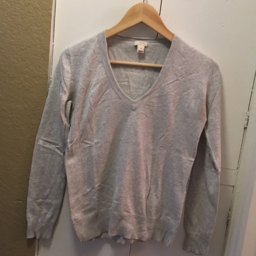J crew light weight cotton sweater gently worn